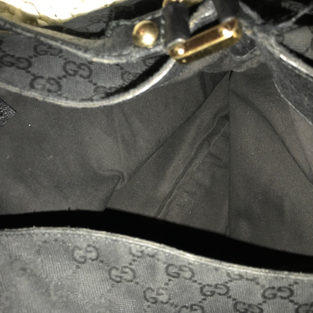Gucci Handbag - Picture 4 of 5